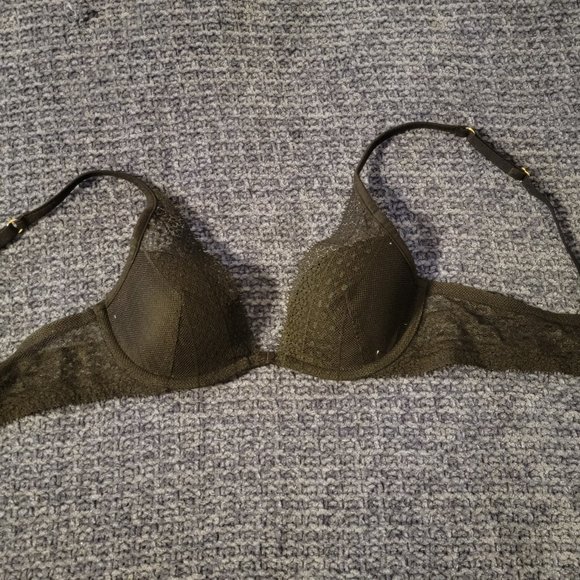 Bra - Picture 1 of 2